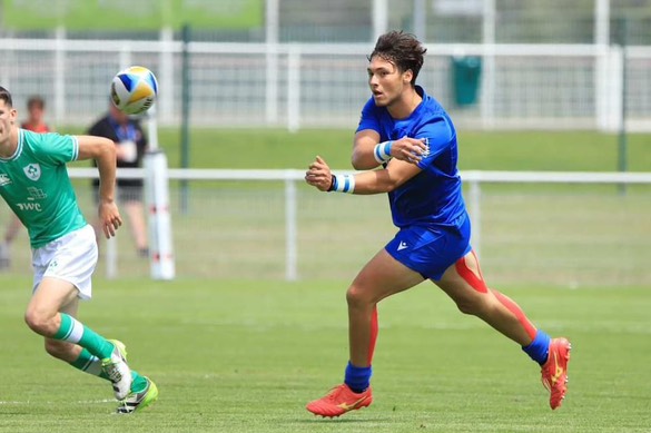 Component al naționalei de juniori.