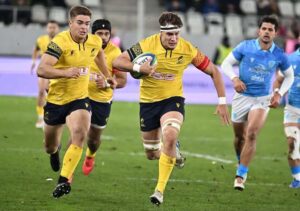 Adrian Mitu în tricoul naționalei României 